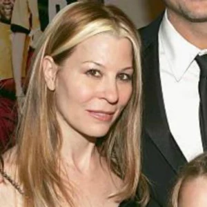 Public Recognition and Influence Melanie Lynn Clapp