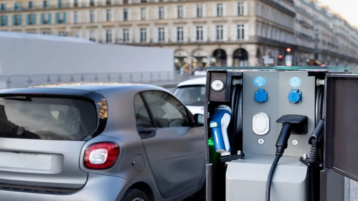 High-Speed EV Charging Infrastructure
