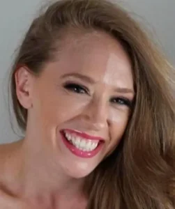 Public Recognition and Influence Kagney Linn Karter