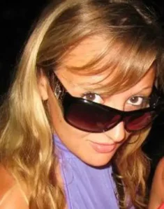 Who Is Carole-Anne Leonard