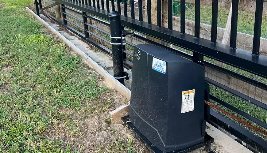 How an Electric Gate Repair Company Diagnoses Hidden Mechanical Problems